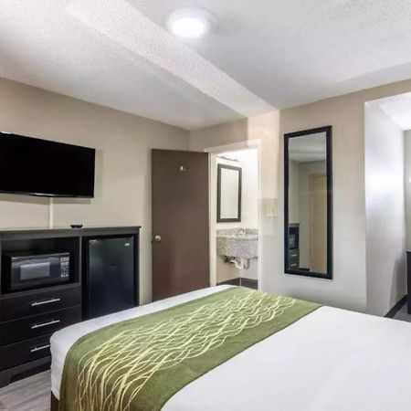 Americas Best Value Inn Opelika Exterior photo