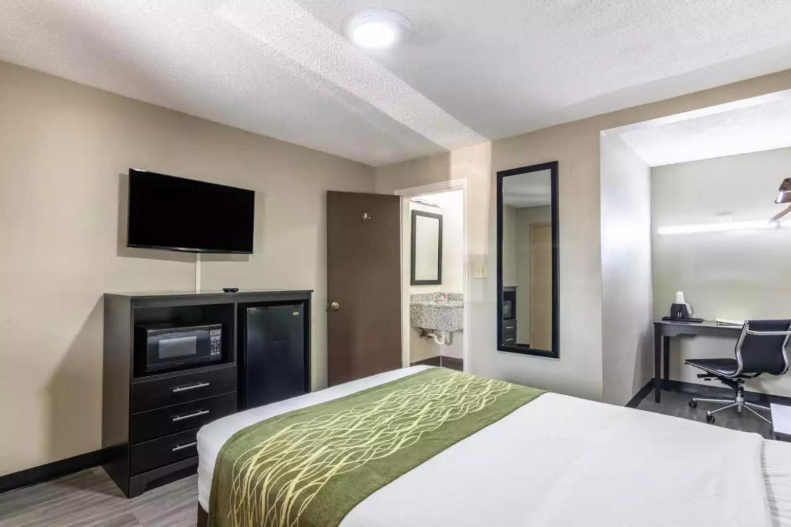 Americas Best Value Inn Opelika Exterior photo