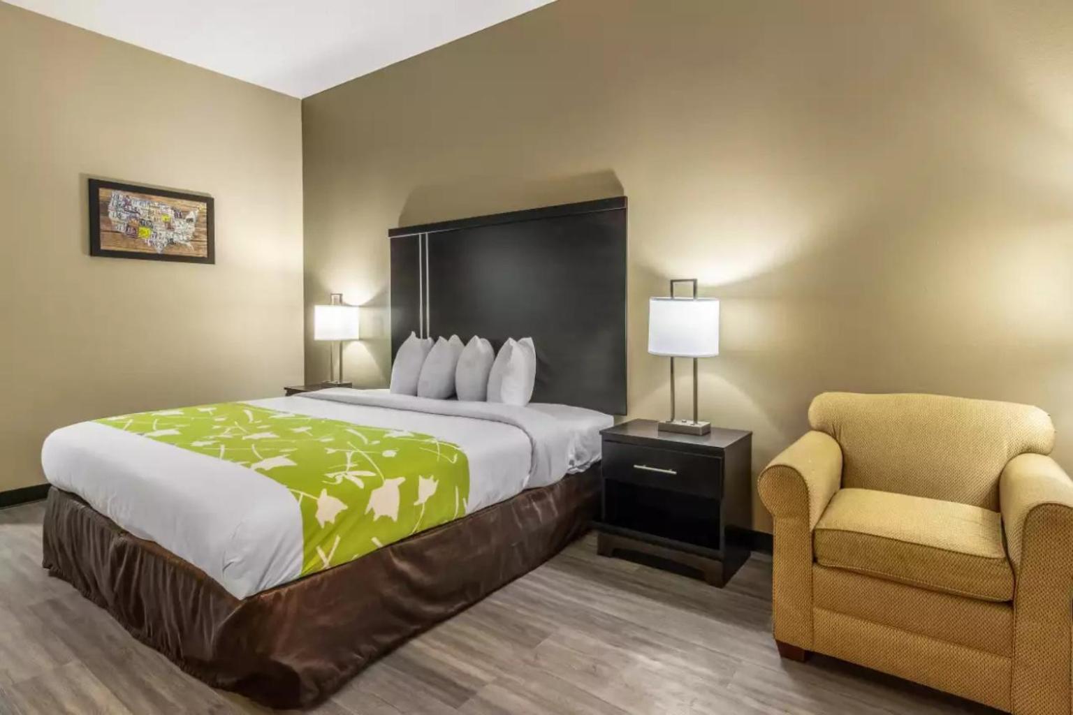 Americas Best Value Inn Opelika Exterior photo